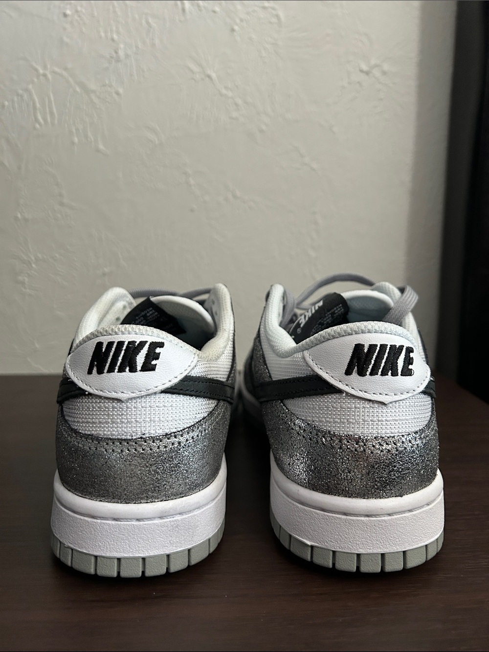 Nike Dunk Low - Picture 5 of 6